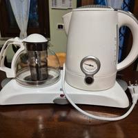 Set bollitore elettrico e teiera/tisaniera 