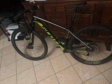 MTB FULL CARBON SCOTT SCALE 900 elite