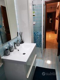 LAVABO con rubinetto IKEA