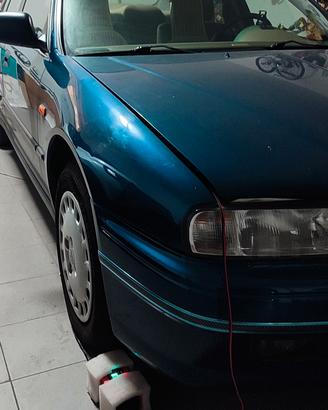 Auto berlina ROVER 620.si 