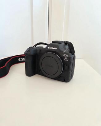 Canon EOS R5 Mark II COME NUOVA. < 100 scatti