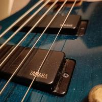 BASSO 5 corde YAMAHA RBX765A - COME NUOVO