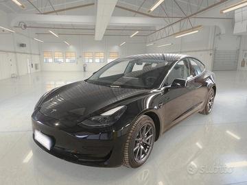TESLA MODEL 3 50 KWH RWD 4 PORTE BERLINA