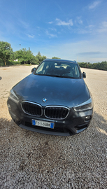 Auto bmw X1