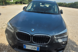 Auto bmw X1