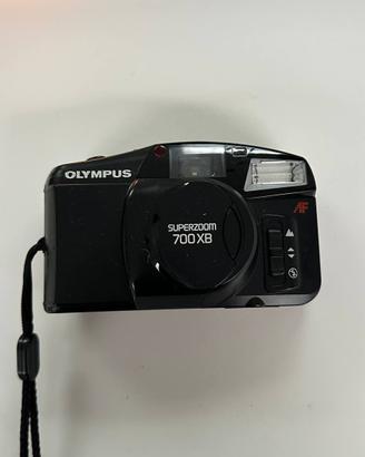 Olympus superzoom 700XB