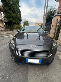 Ford focus sw titanium