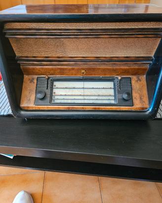 Radio Marelli anni 41/42 mod.8A05