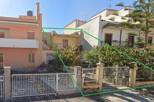 Porzione 20% casa ad Euro 1,00