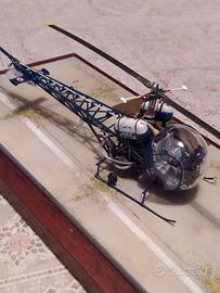 Elicottero Agusta Bell 47 'Carabinieri