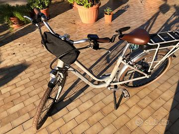 Bicicletta Elettrica World Dimension - Rose