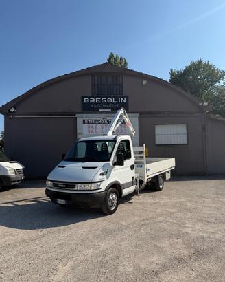 Iveco daily 35/12 gru cassone fisso