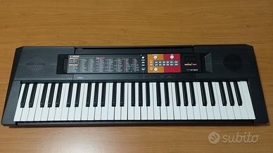 Pianola Yamaha PSR-F51