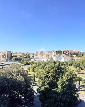 4 LOCALI A ROMA