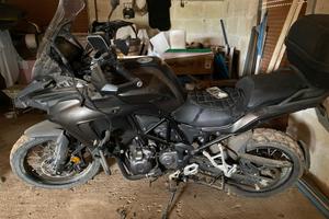 BENELLI TRK 502 X
