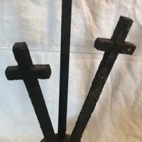 Triplo crocifisso artigianale in ferro arte sacra