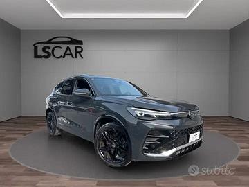 Volkswagen Tiguan 2.0 TDI 150 CV DSG R-Line UNIPRO