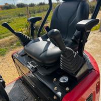Escavatore AMA da 1 tonnellata