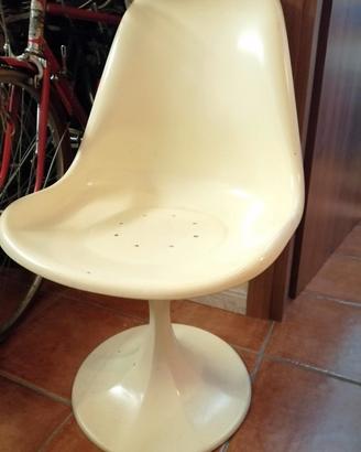 POLTRONCINA MODERNARIATO 