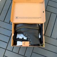 Dr. Martens sinclair