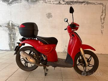 Scarabeo 50 cc 2 tempi
