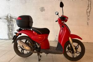 Scarabeo 50 cc 2 tempi