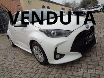 Toyota Yaris 1.5 Hybrid 5 porte Active NESSUN VINC