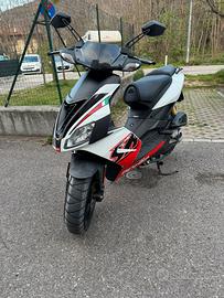Aprilia sr 50