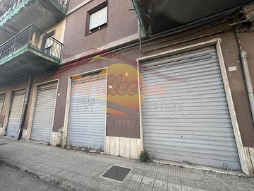 Basso commerciale zona zecchino rif1737