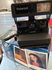 Macchina fotografica polaroid