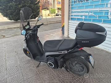 Scooter elettrico Silence S01 Plus