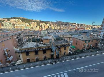 4 LOCALI A GENOVA