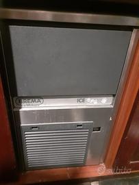 Macchina del ghiaccio