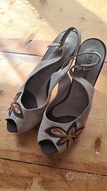 sandali con tacco a spillo e plateau