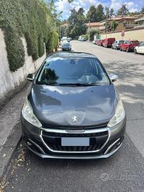 Peugeot 208 puretech 1.2 benzina 01/2016