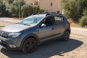 Sandero Stepway 1.5 dCi 90 CV Serie Speciale Brave