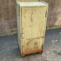 Armadietto da officina vintage 