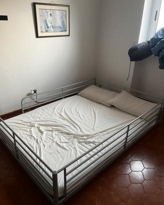 Struttura letto + materasso
