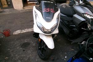 Honda PCX 125 ABS TCS