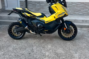 Honda xadv 750 2025