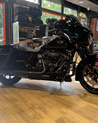 Street Glide Special 114