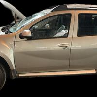 DACIA DUSTER COLORE GRIGIO