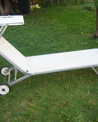 Lettino Prendisole da Giardino con Ruote