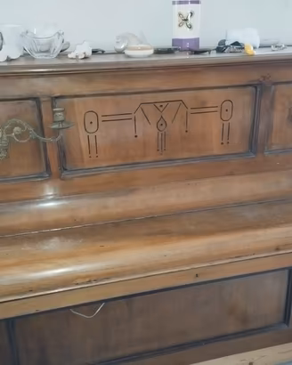 Pianoforte Antico per Riciclo Creative/arredamento
