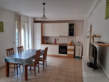 Appartamento al mare scauri centro stagione estiva