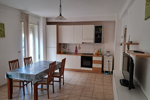 Appartamento al mare scauri centro stagione estiva