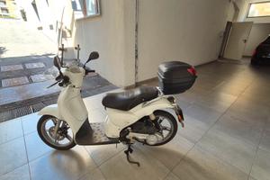 Scarabeo 50 4T 