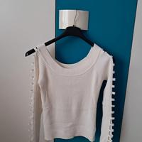 maglia bianca a maniche lunghe, Miss