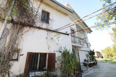 CASA SEMINDIPENDENTE A ORTONA