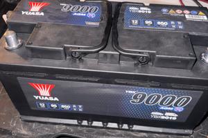 Batteria Yuasa 9000 agm